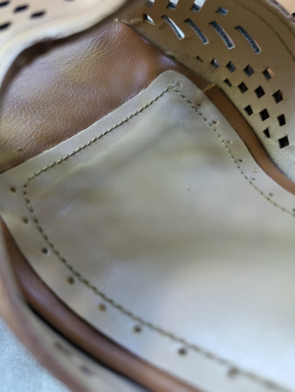 Adrienne Vittadini Tan Leather Cutout Open Toe Slingback Heels 8.5M - Picture 12 of 16